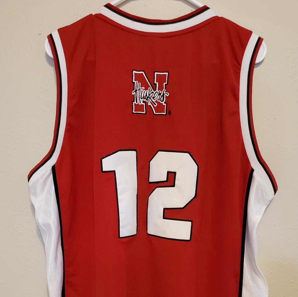 NCAA Nebraska Cornhuskers Stitched Basketball Jersey Brand Colosseum Size XXL 2X - Picture 2 of 2